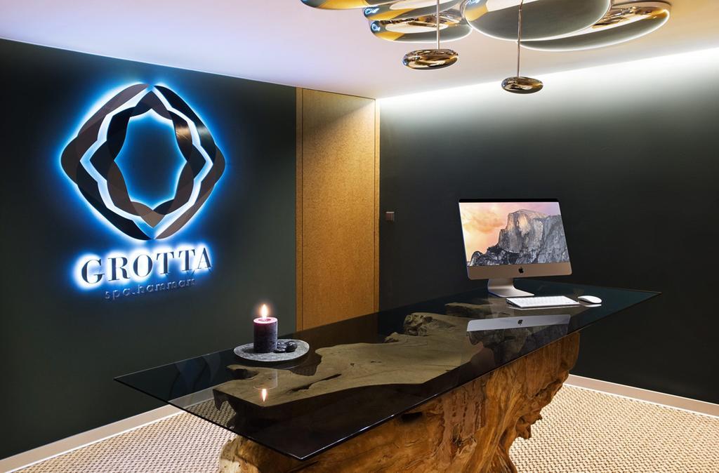 Resident Resort Harrachov & Grotta Spa Стая снимка