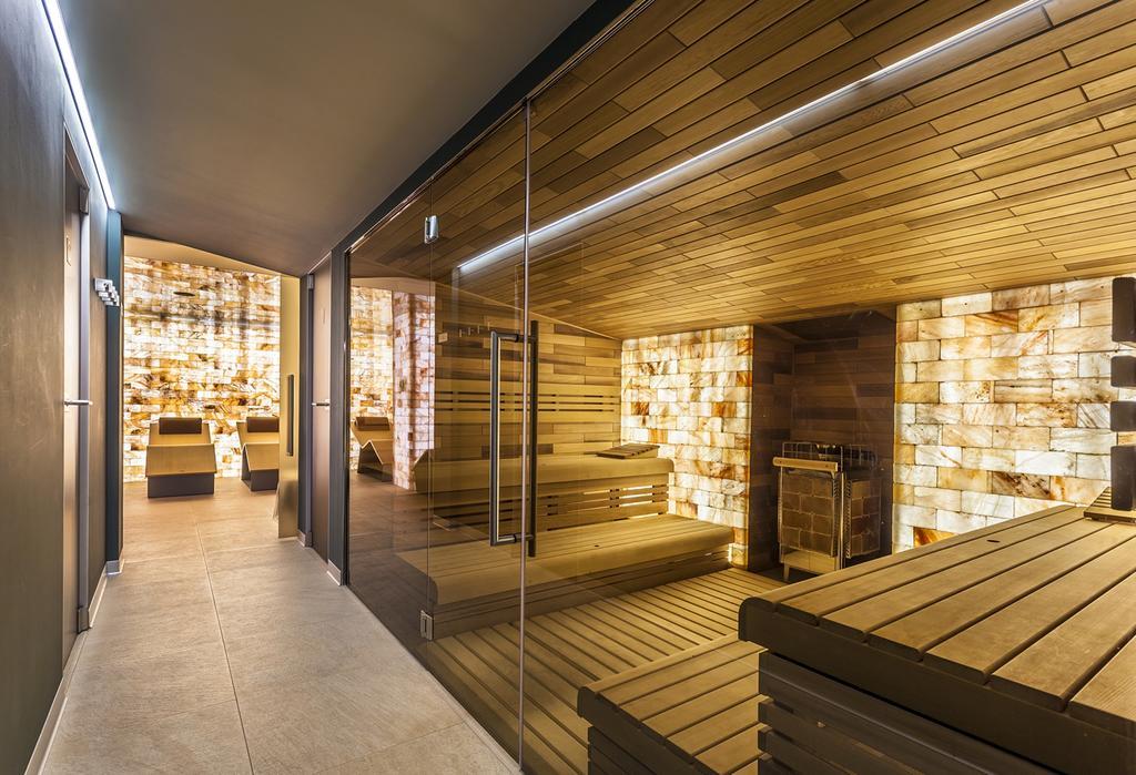 Resident Resort Harrachov & Grotta Spa Екстериор снимка
